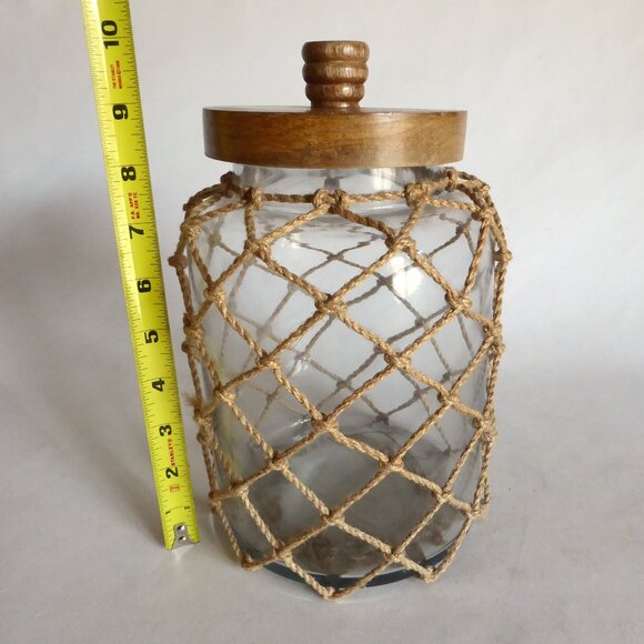 NEW 10.5” NAUTICAL NET ROPE LIDDED GLASS WOOD LIDDED DECORATIVE JAR CONTAINER - Picture 2 of 7
